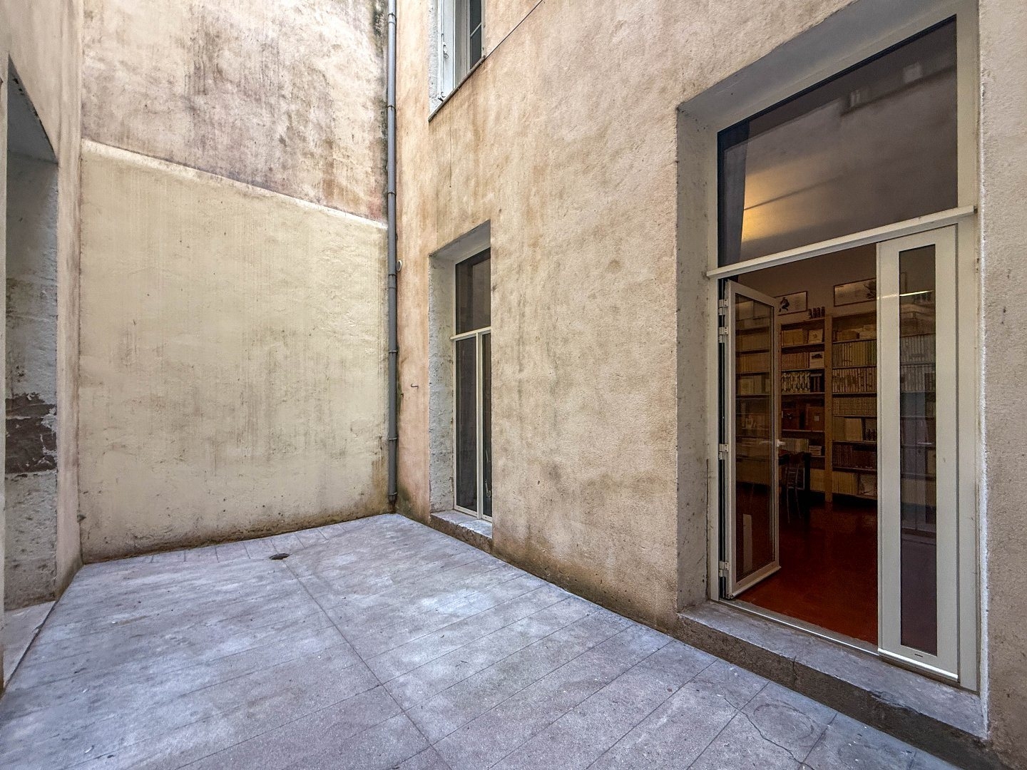 Locaux à vendre - 62m2 - Sète (34200)
