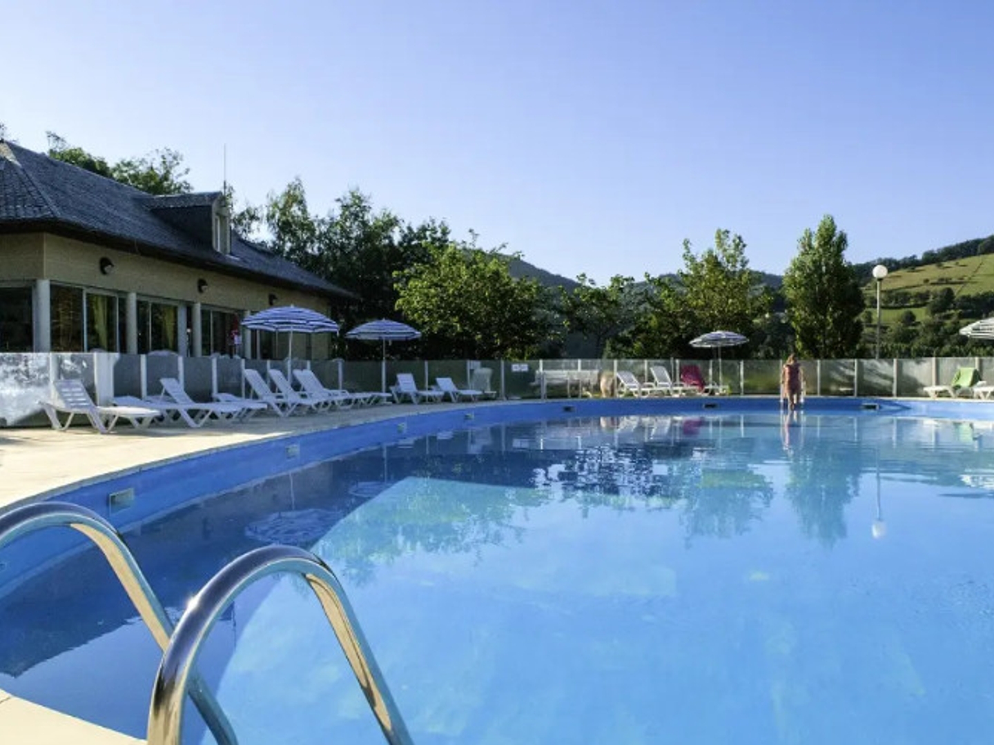 Appartement à vendre - Saint-Geniez-D'olt (12130)
