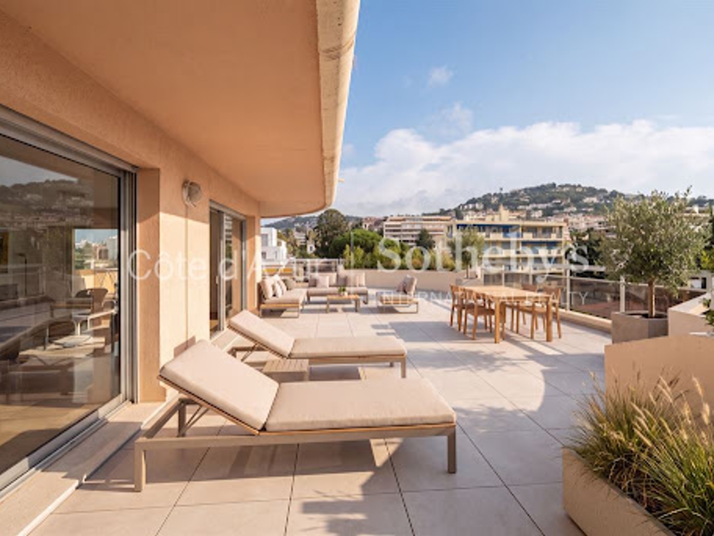 Appartement 6 pièces 193 m²