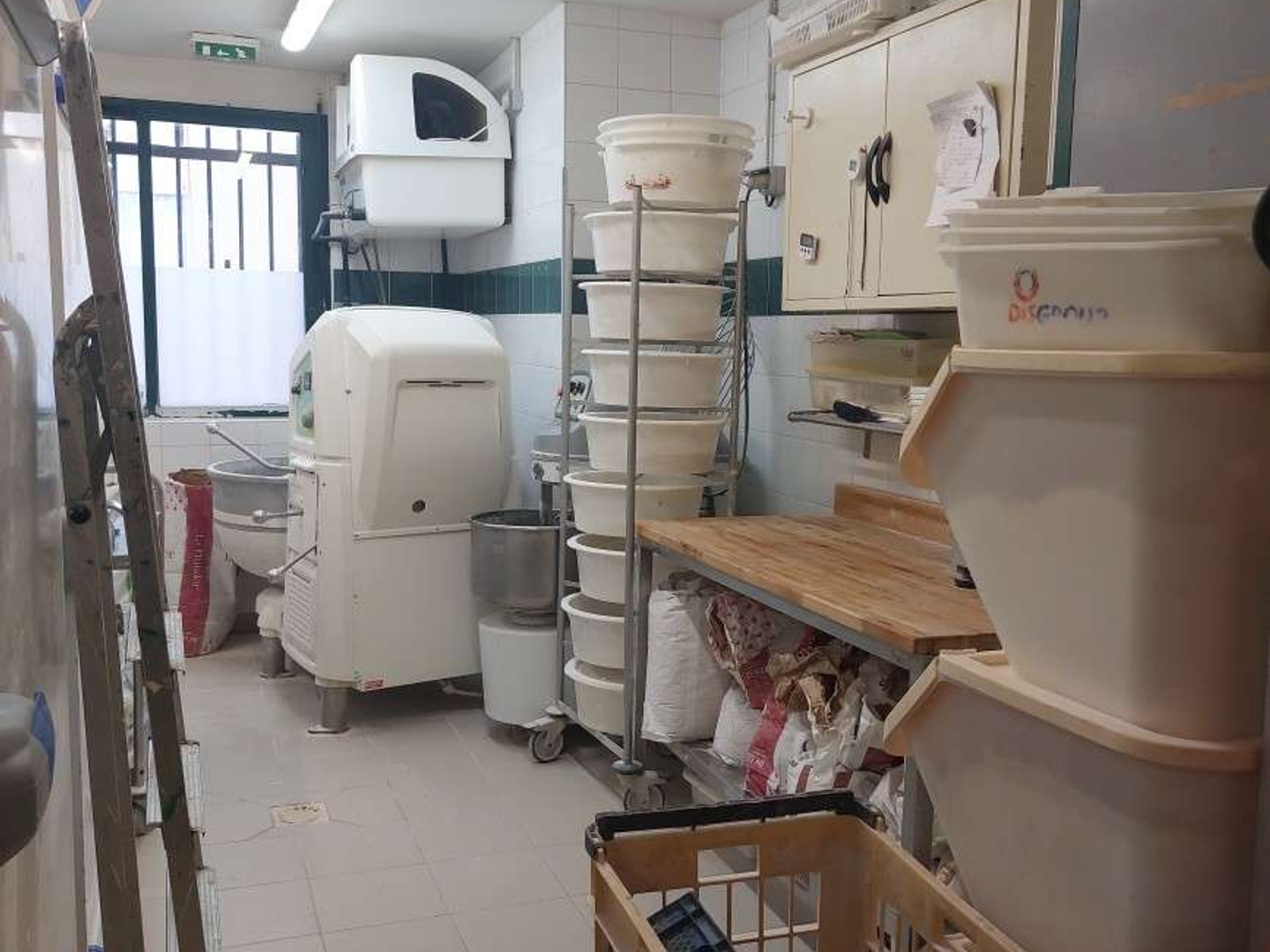 Cède belle boulangerie snack proche université 56