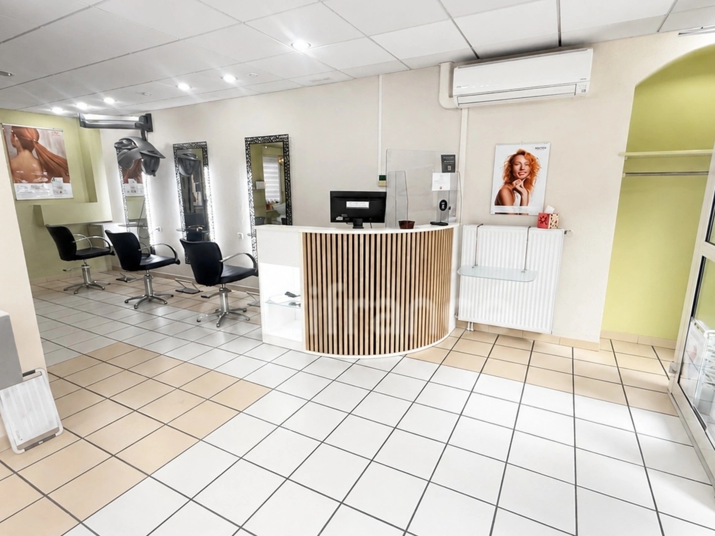 Magasin à vendre - 4 pièces - Le Creusot (71200)