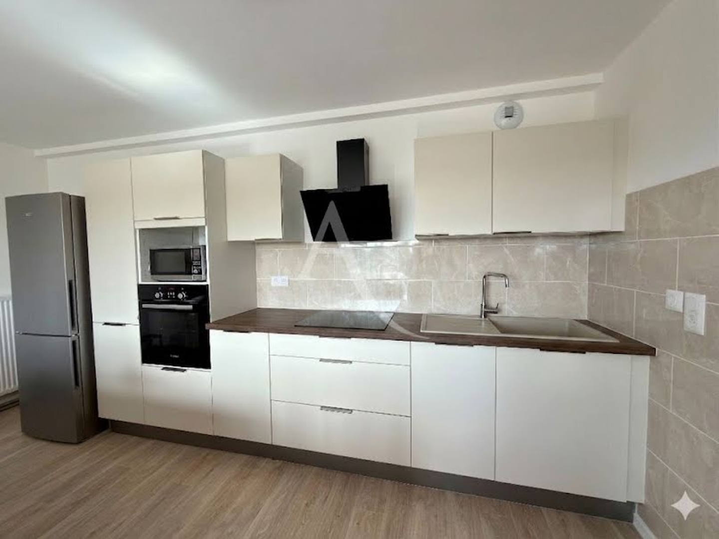 Appartement à vendre - 3 pièces - 62m2 - Saint-Gilles-Croi... (85800)