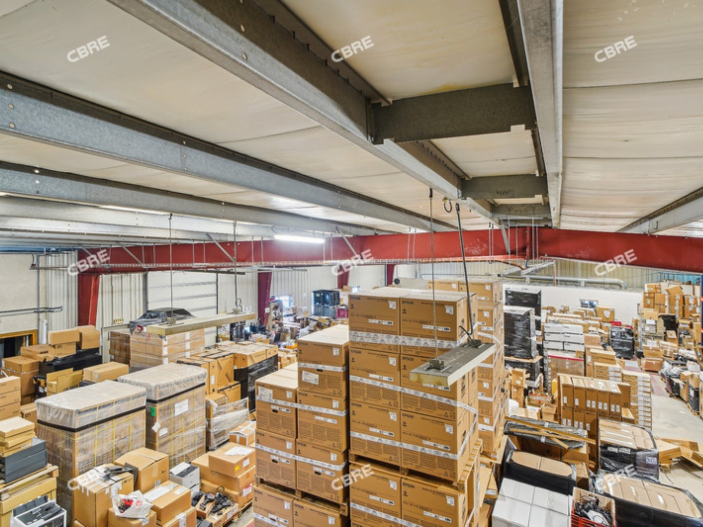 Local industriel 1400 m²