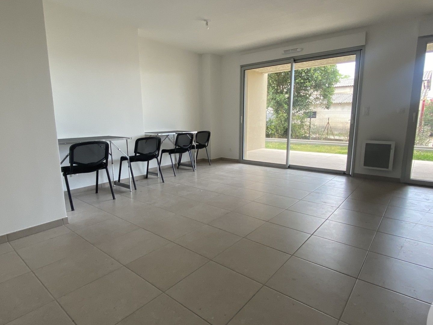 Appartement à vendre - 3 pièces - 70m2 - Clermont-L'hérault (34800)