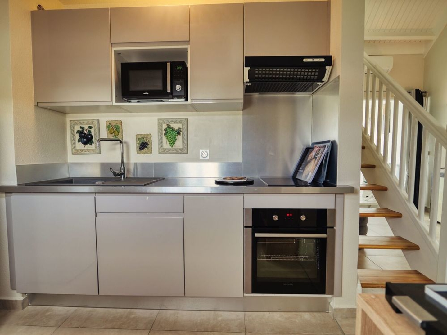 Appartement à vendre - 2 pièces - 70m2 - Sainte-Anne (97180)
