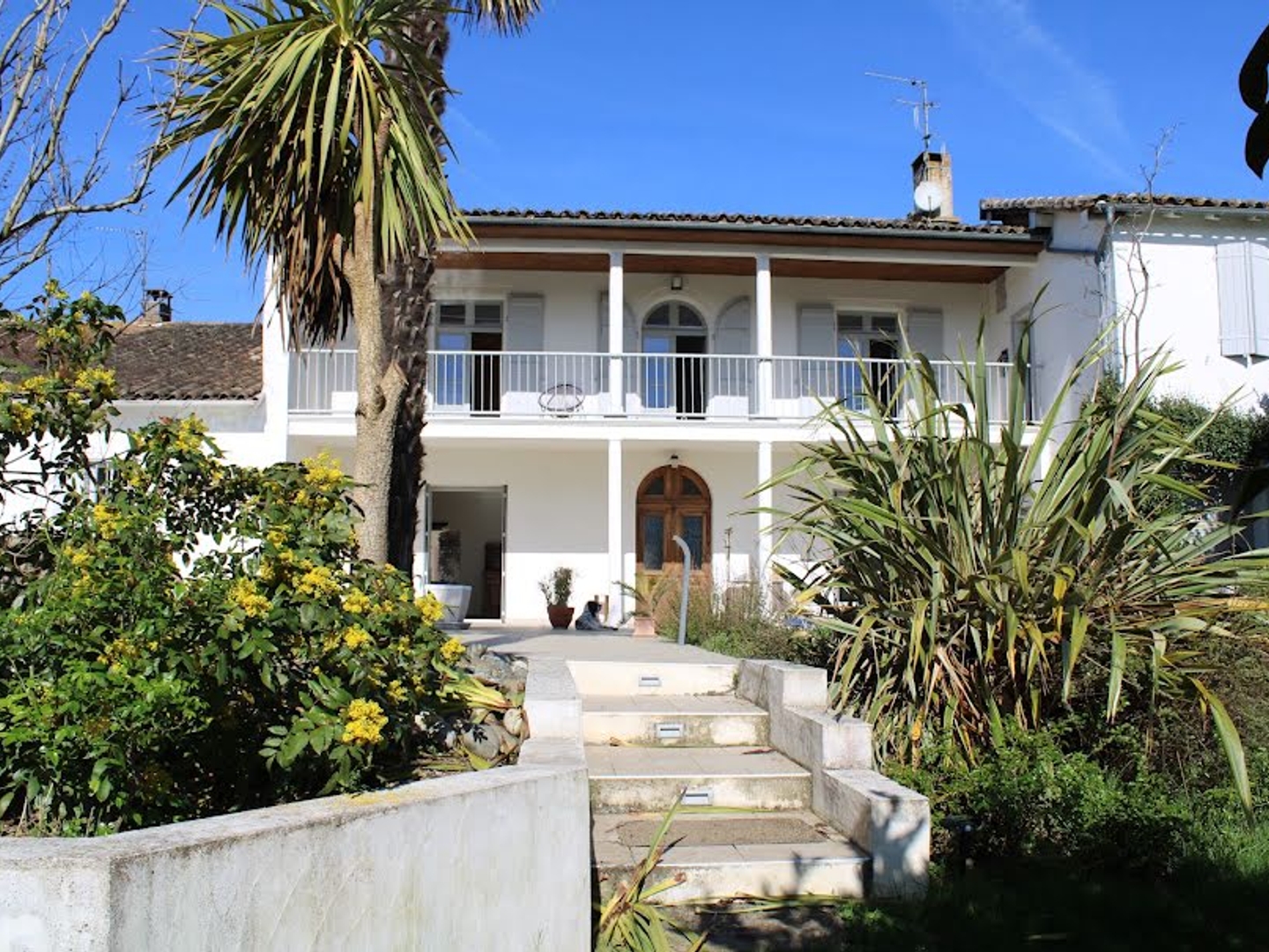 Maison à vendre - 14 pièces - 220m2 - Beaumont-De-Lomagne (82500)