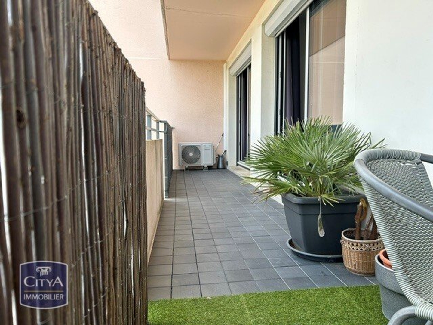 Appartement à vendre - 2 pièces - 51m2 - La Verpillière (38290)