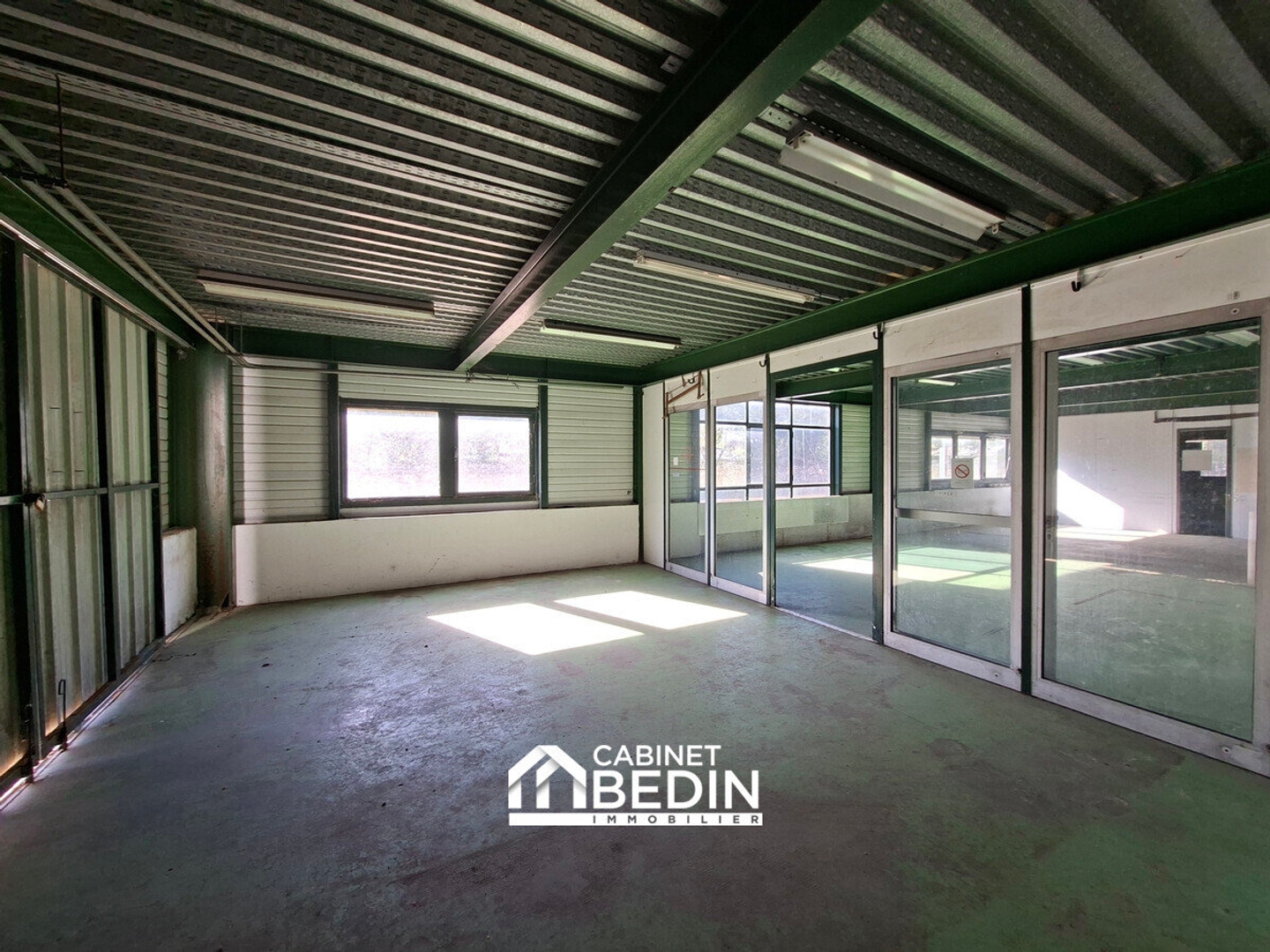 Immeuble à vendre - 450m2 - Beautiran (33640)