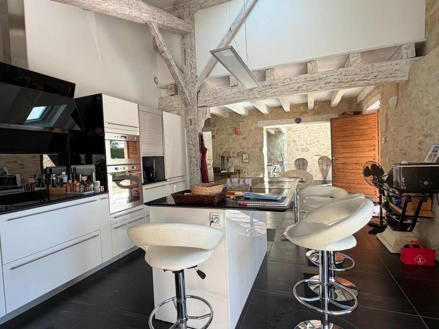 Maison à vendre - 6 pièces - 300m2 - Monteton (47120)