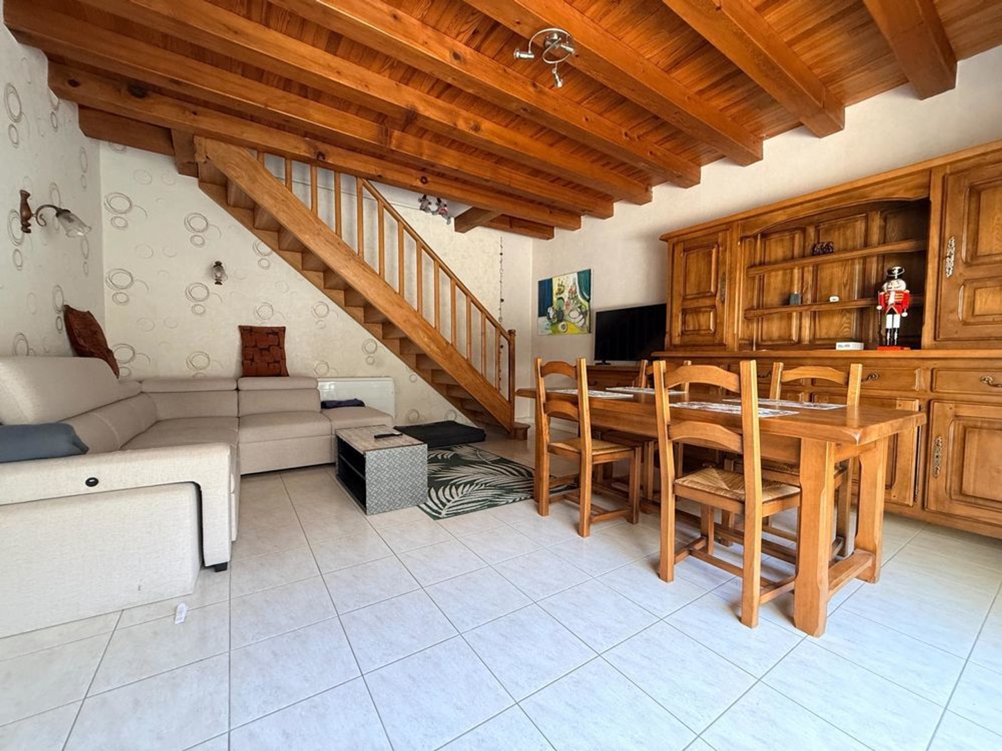 Maison à vendre - 3 pièces - 77m2 - Saintes (17100)