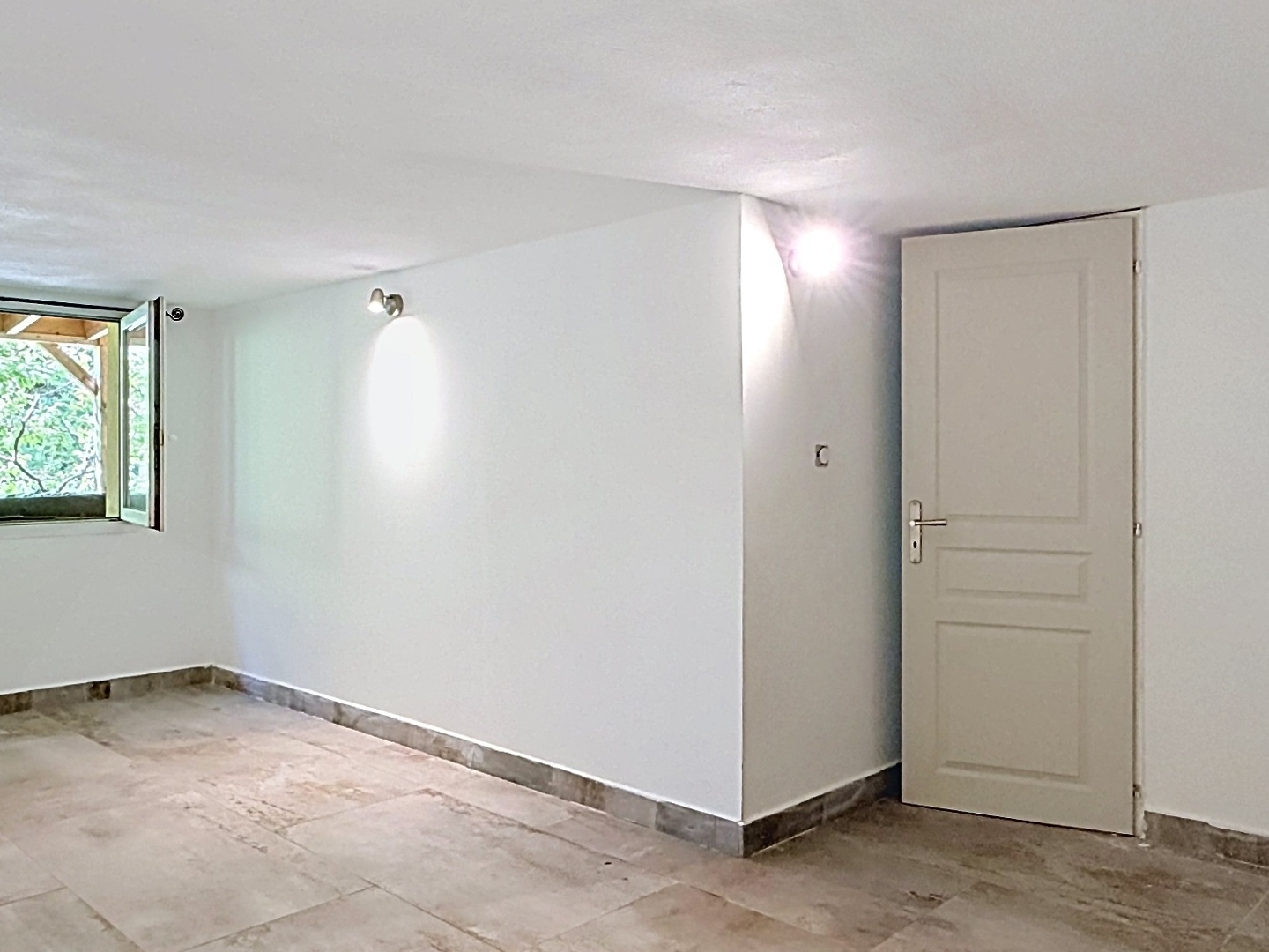 Appartement à vendre - 3 pièces - 63m2 - Fréjus (83600)