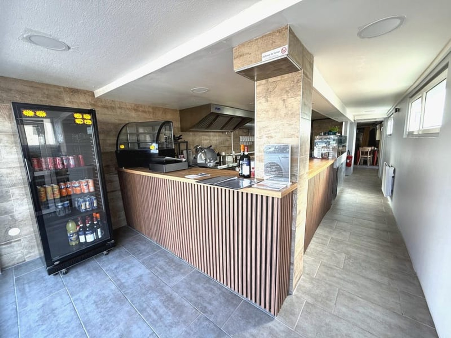 OSTWALD 67540 Immeuble mixte 110 m2 Local restauration prêt à exploiter + appartement avec fort potentiel