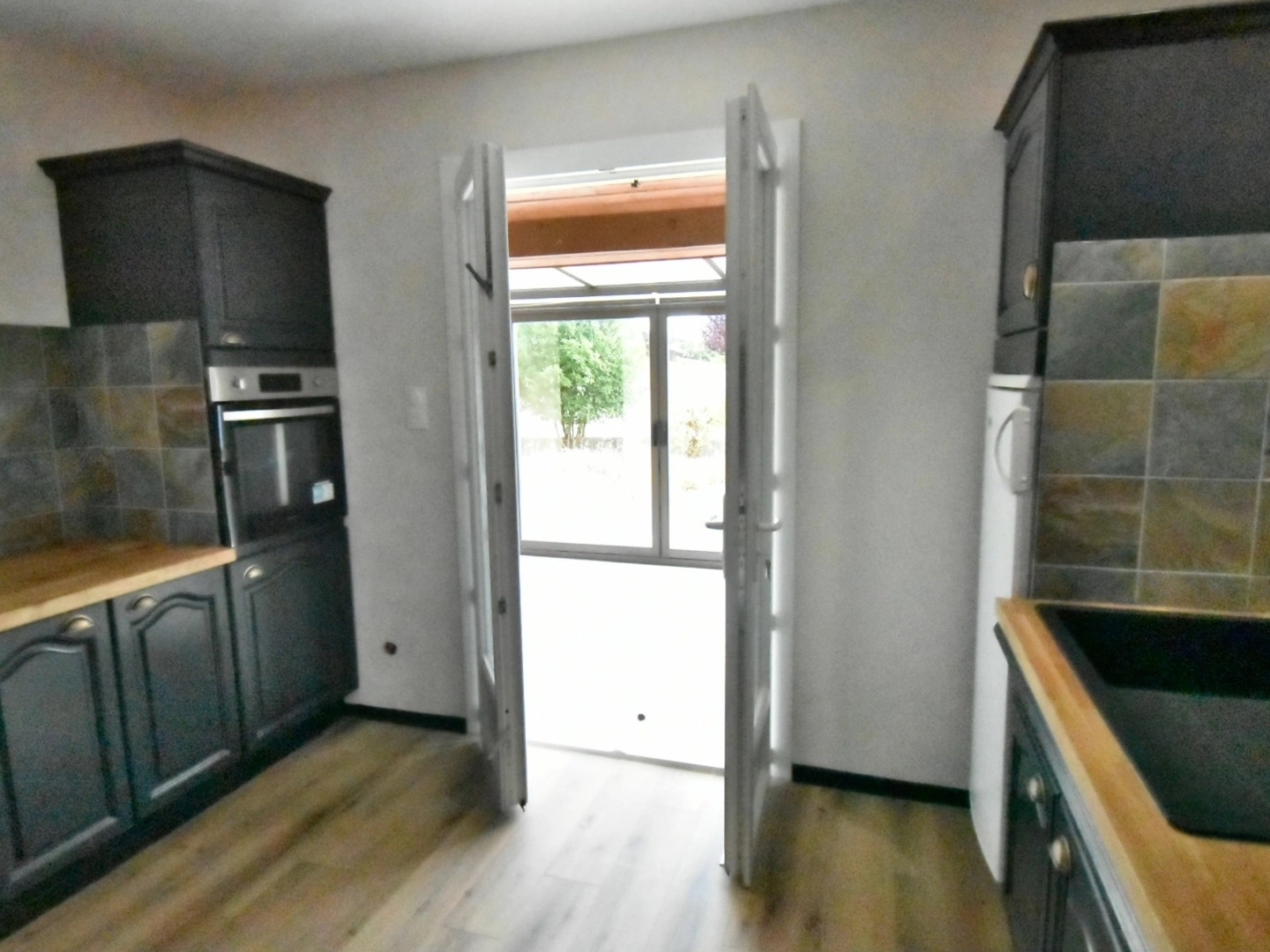 Maison à vendre - 4 pièces - 90m2 - La Couronne (16400)