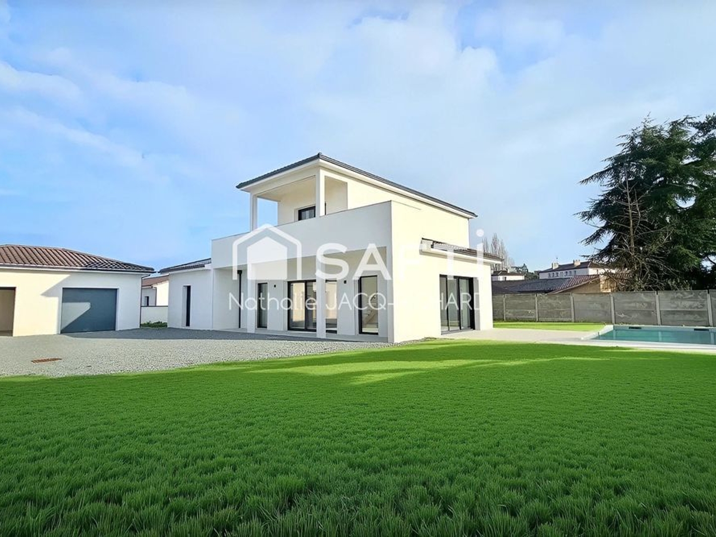Maison à vendre - 5 pièces - 160m2 - Bergerac (24100)