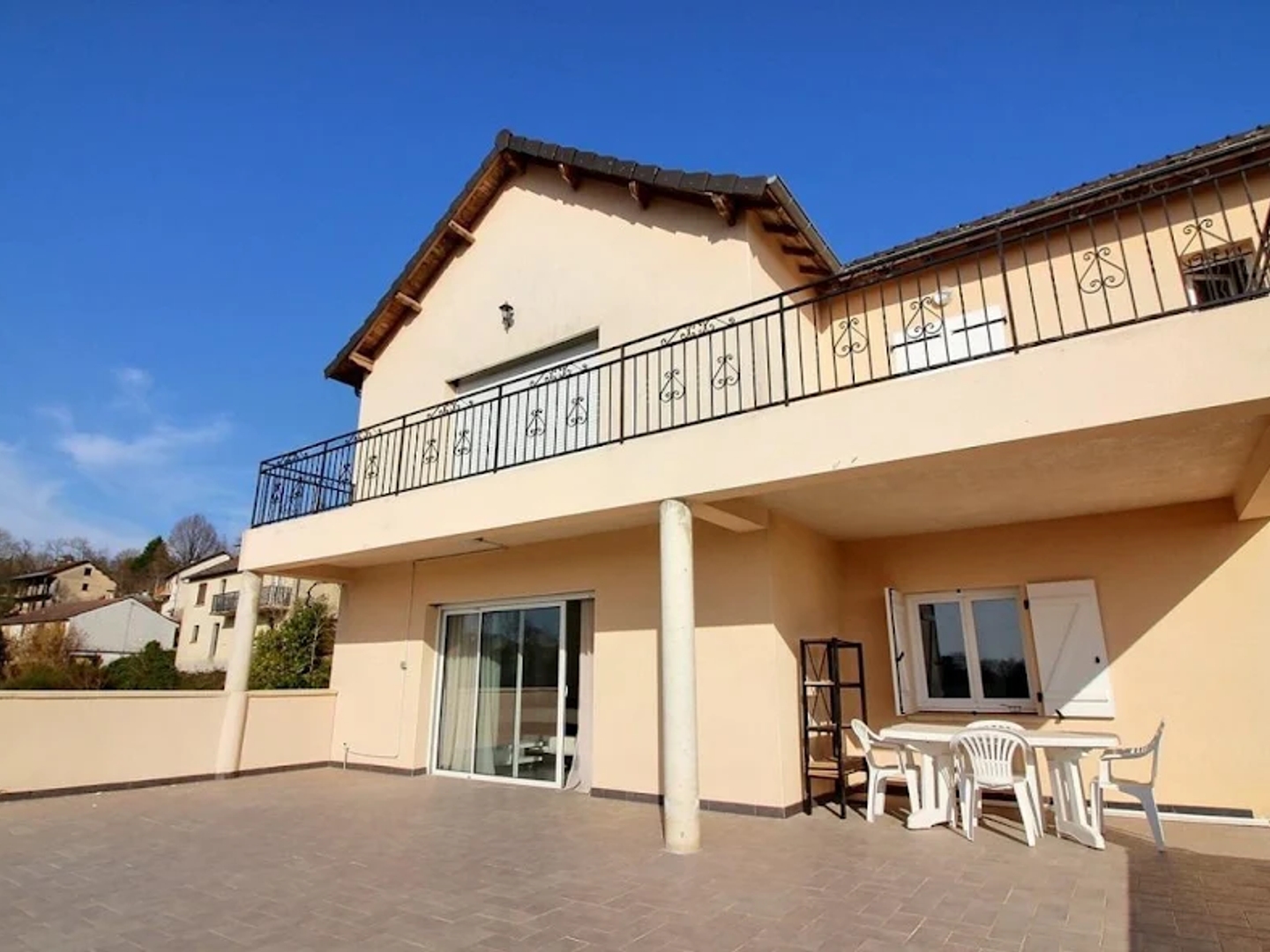 Maison 9 pièces 290 m²