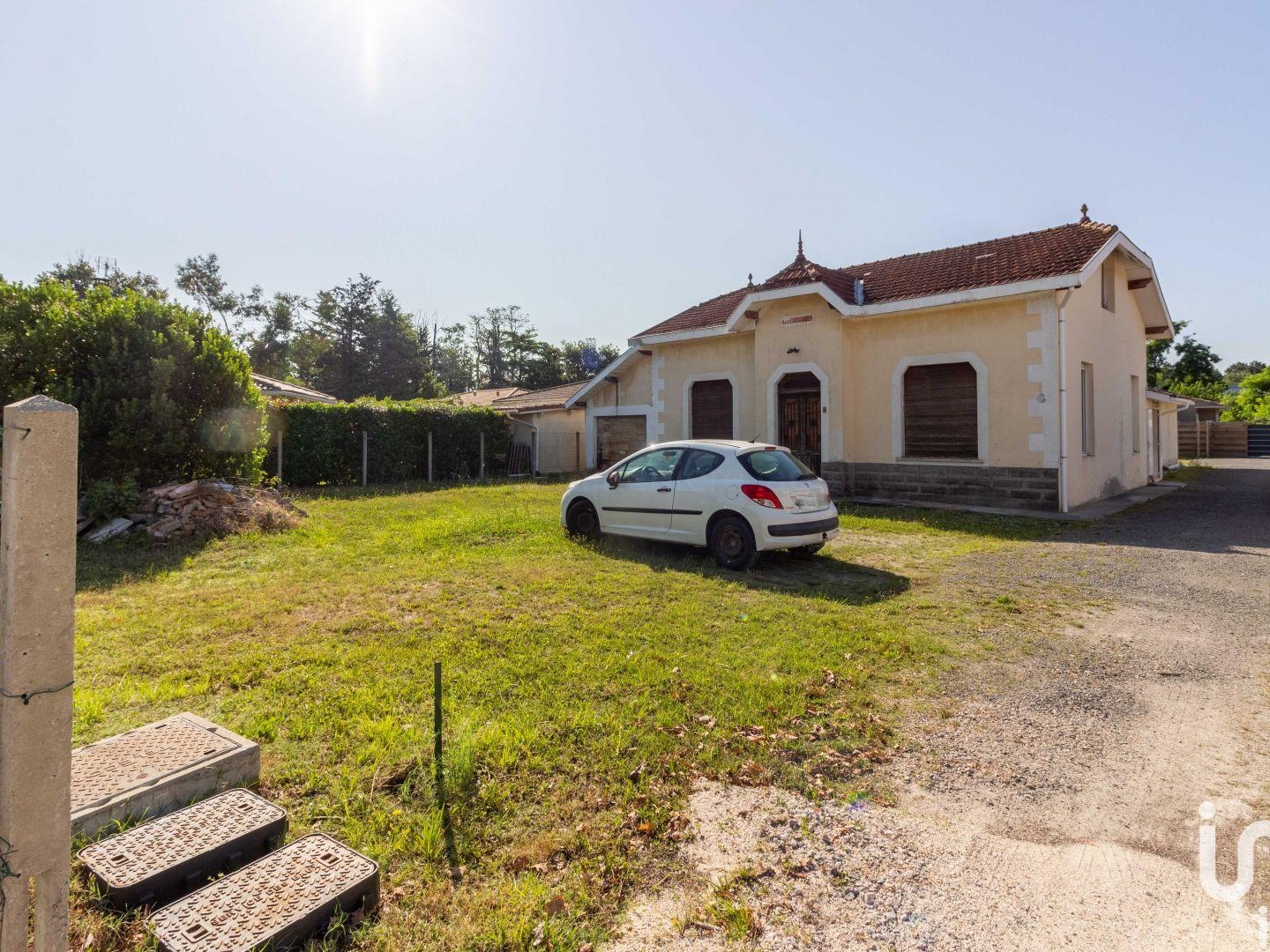 Immeuble commercial 4 pièces 125 m²