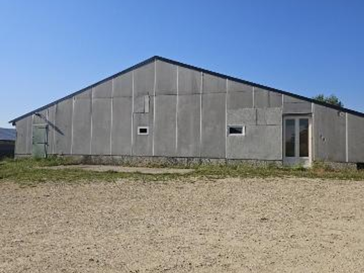 Locaux à vendre - 3000m2 - Crest (26400)