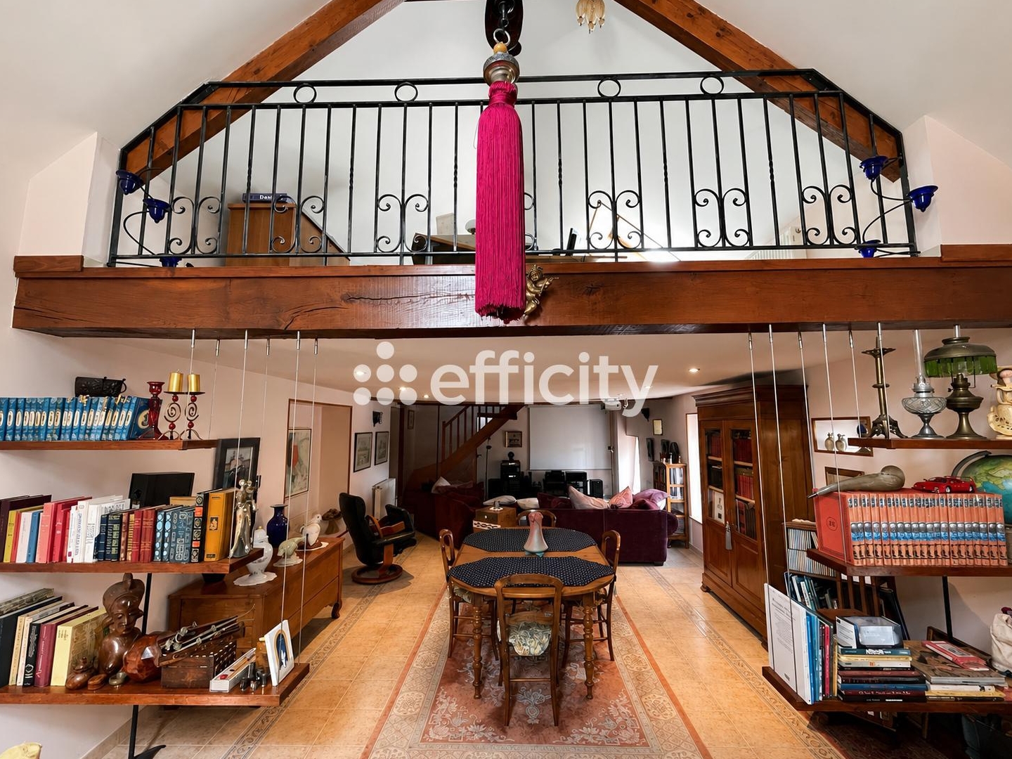 Maison à vendre - 4 pièces - 135m2 - Saint-Aubin-De-Lo... (72130)