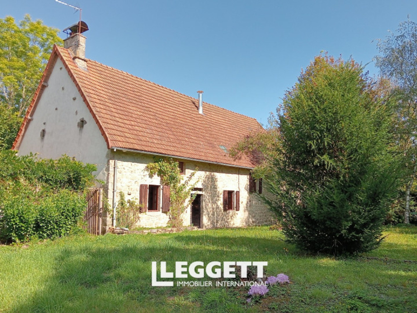 maison 7 pièce(s), ROCHE-LE-PEYROUX