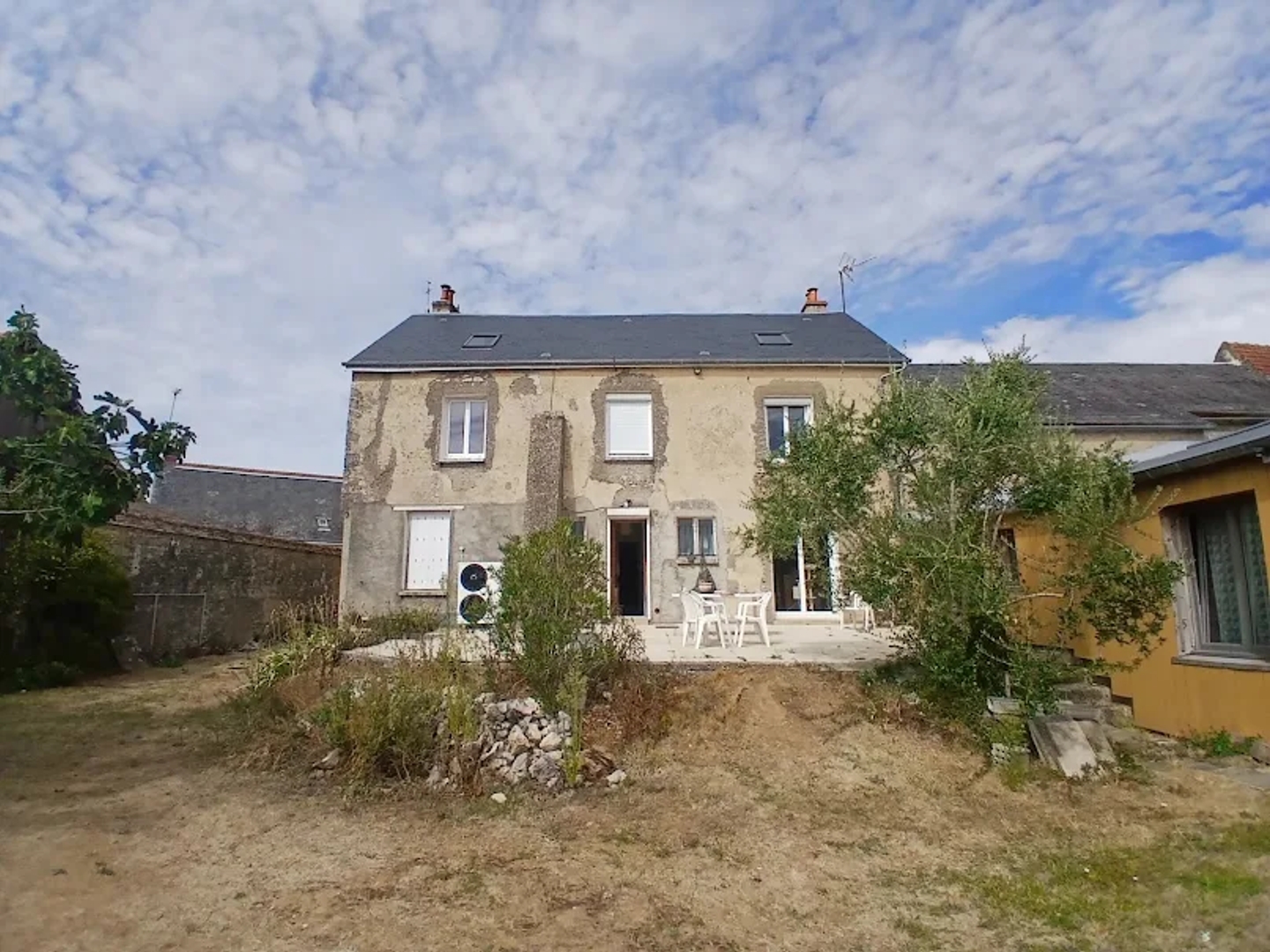 Propriété 7 pièces 162 m²
