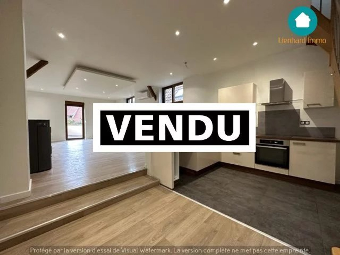 Magnifique Triplex 170m2 avec terrasse au coeur de Barr
