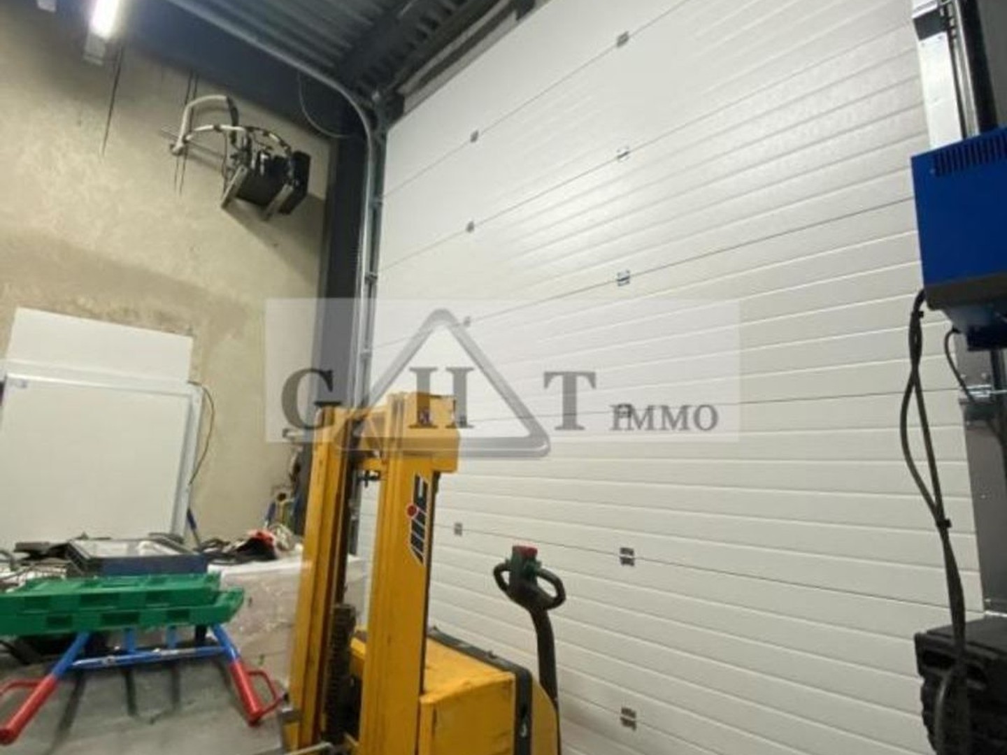 LABORATOIRE ALIMENTAIRE 1000 M² A VENDRE CROSNE