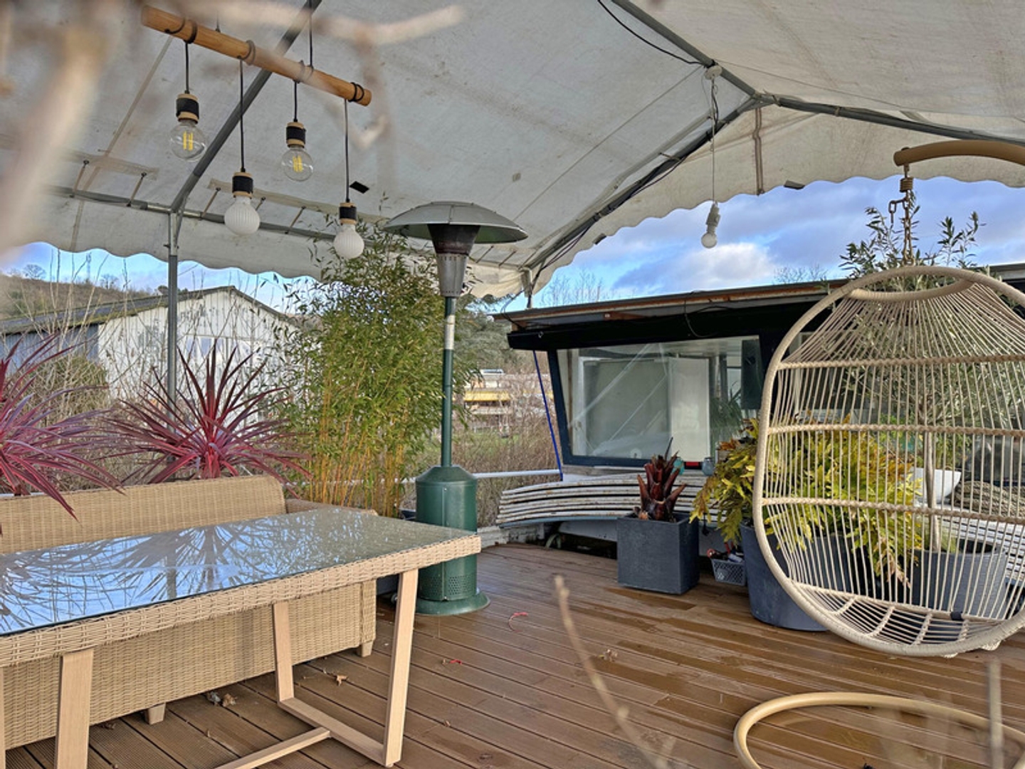Autre à vendre - 117m2 - Verneuil-Sur-Seine (78480)