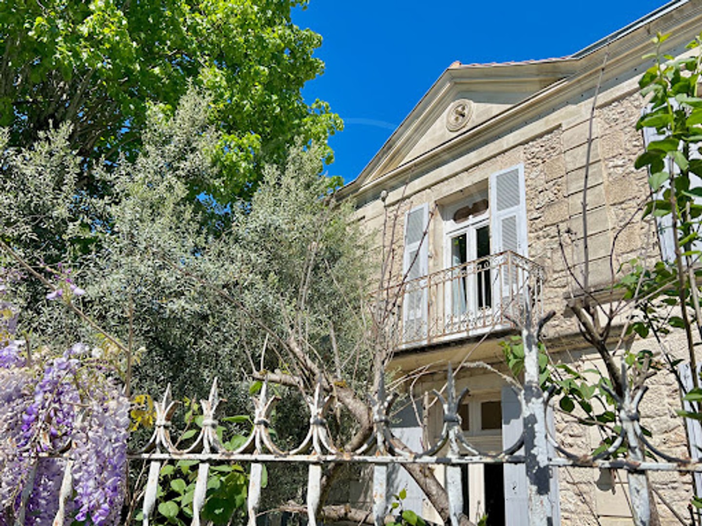 Maison 11 pièces 311 m²
