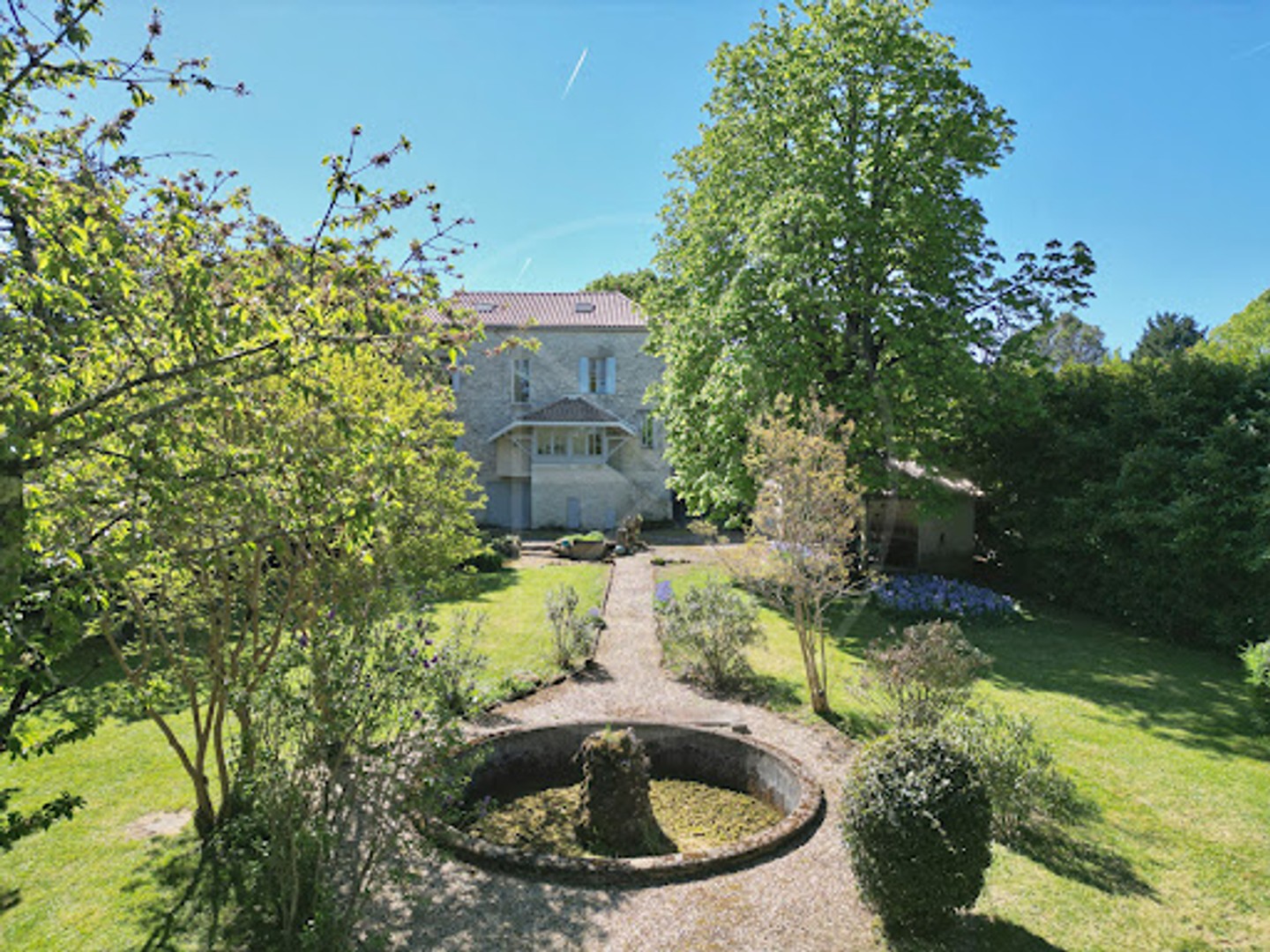 Maison à vendre - 11 pièces - 311m2 - Vélines (24230)