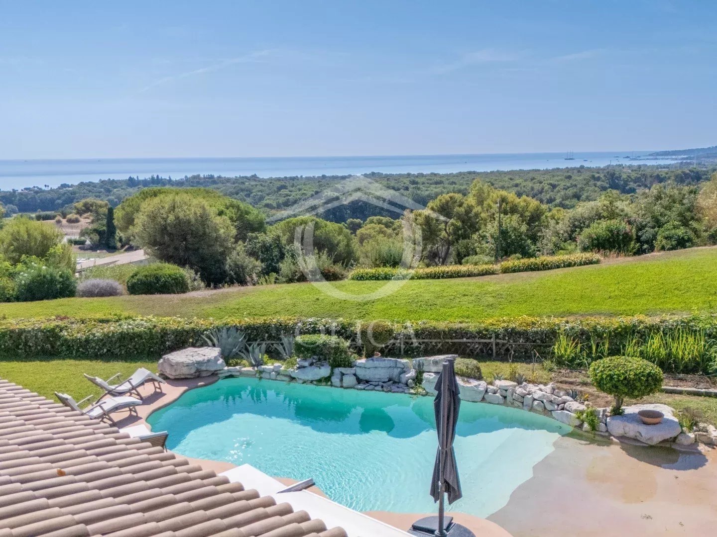 Hauts de Vaugrenier - Villa d'Exception avec Vue Mer Panoramique