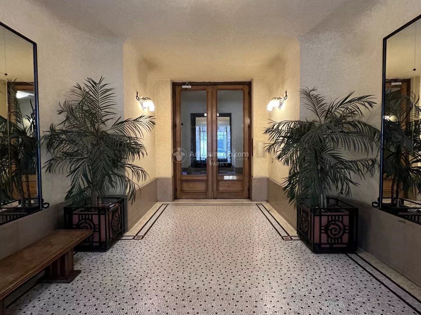APPARTEMENT - 8 PIECES - 259 M² - PARIS 7EME