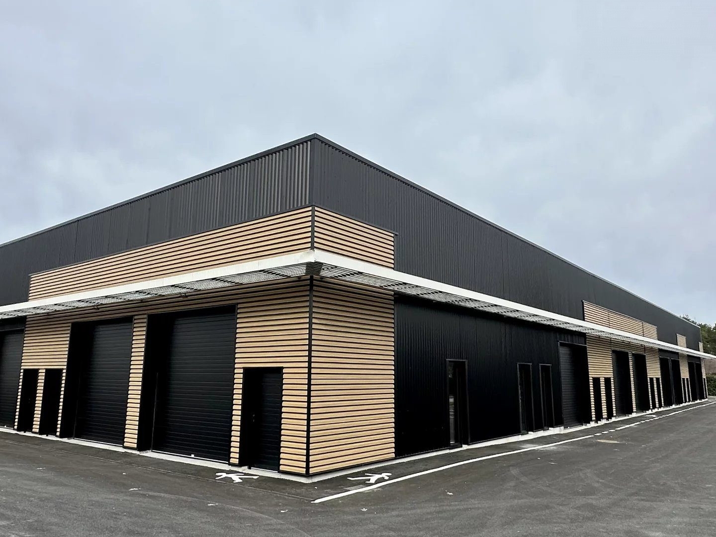Locaux à vendre - 131m2 - Publier (74500)