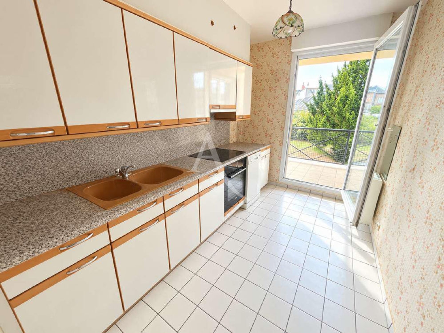 Appartement à vendre - 2 pièces - 54m2 - Gournay-En-Bray (76220)
