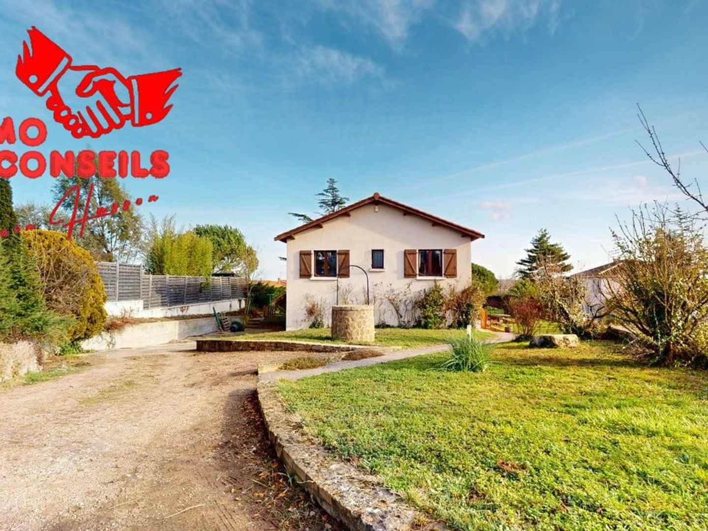 GRANDE MAISON AVEC UN STUDIO SUR UN TERRAIN DE 2340 M2