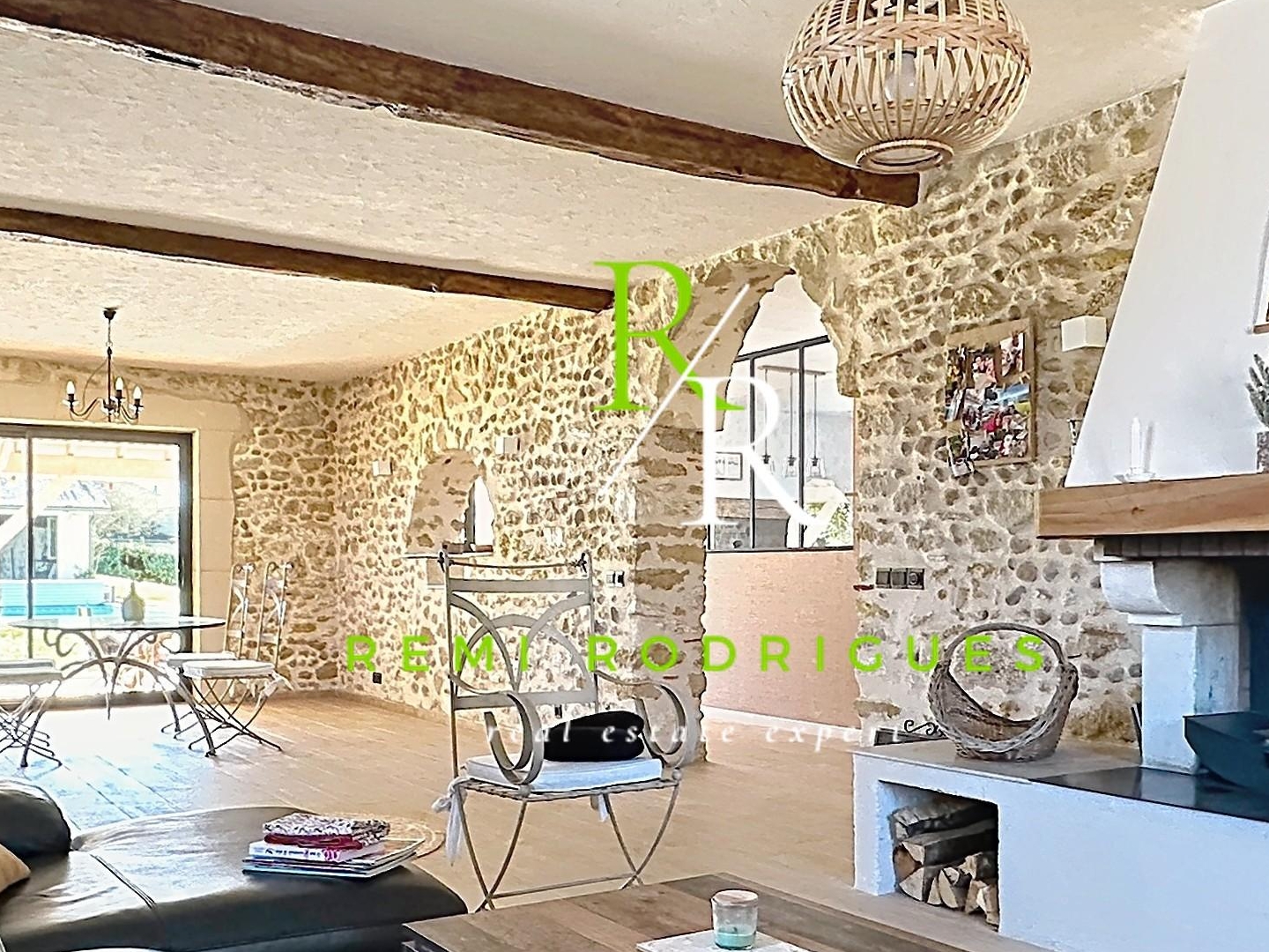 Maison à vendre - 7 pièces - 172m2 - Garlin (64330)