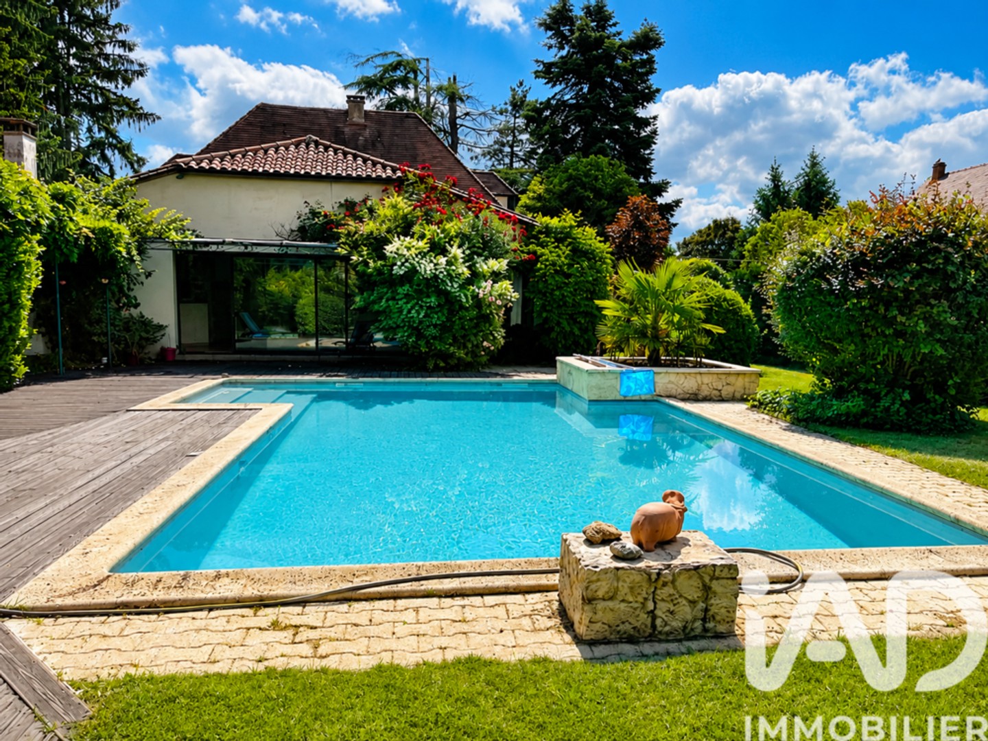 Maison 6 pièces 205 m²