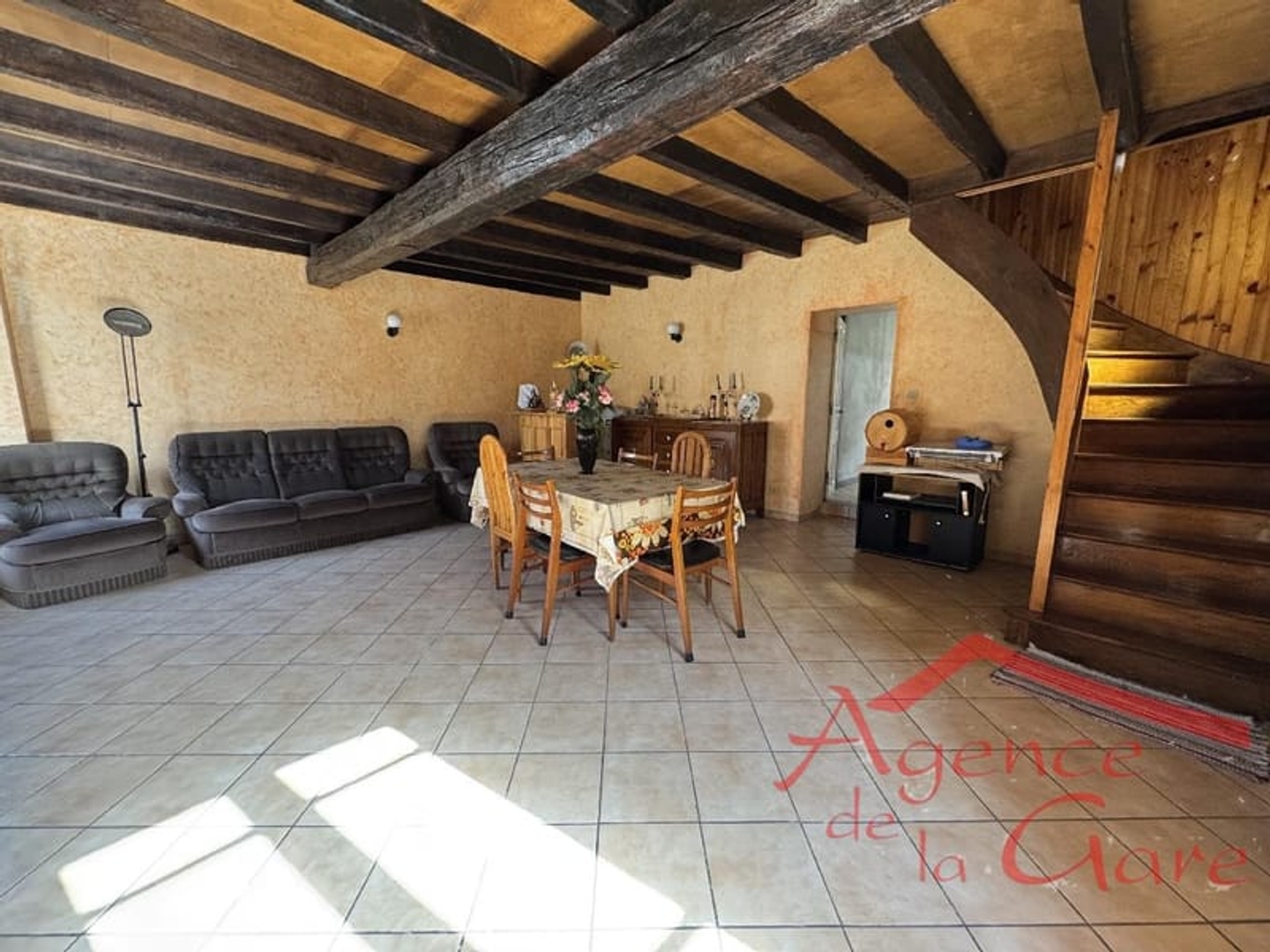 Maison à vendre - 4 pièces - 125m2 - Fère-Champenoise (51230)