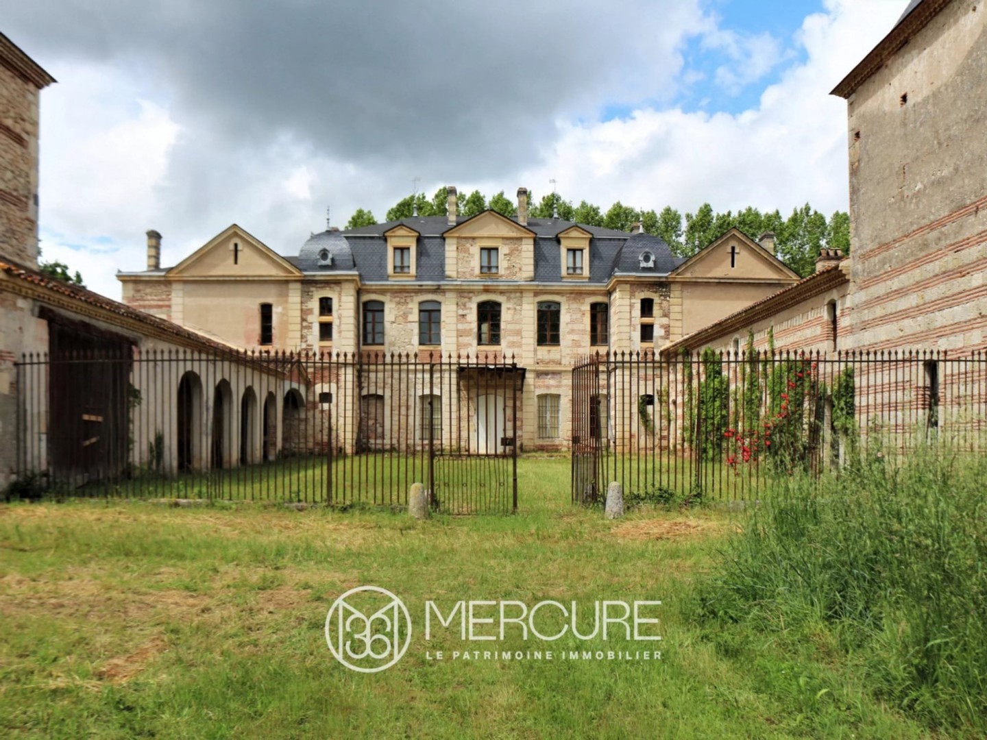Maison à vendre - 22 pièces - 1100m2 - Clairac (47320)