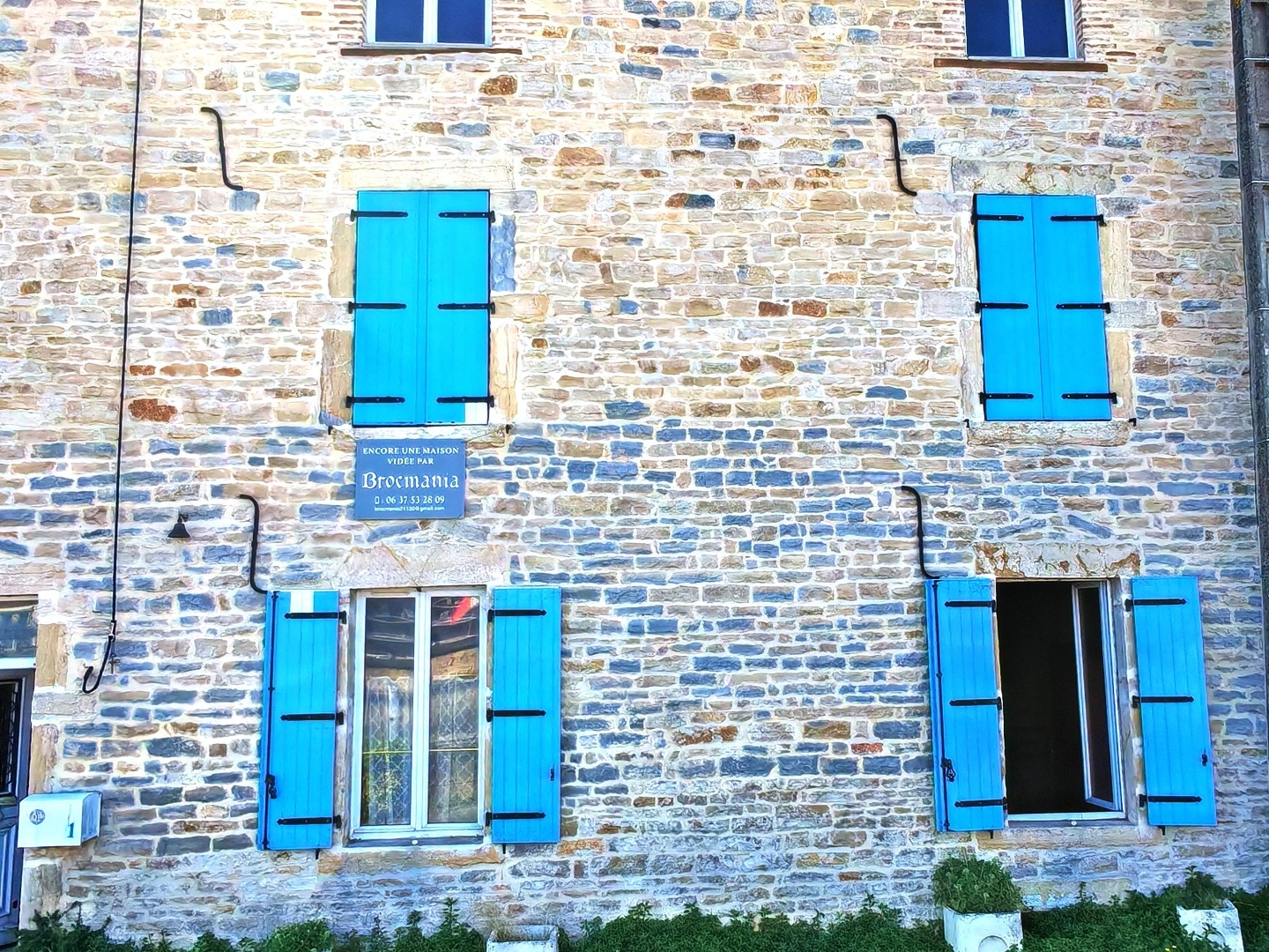 Immeuble à vendre - 3 pièces - 150m2 - Saint-Jean-De-Losne (21170)