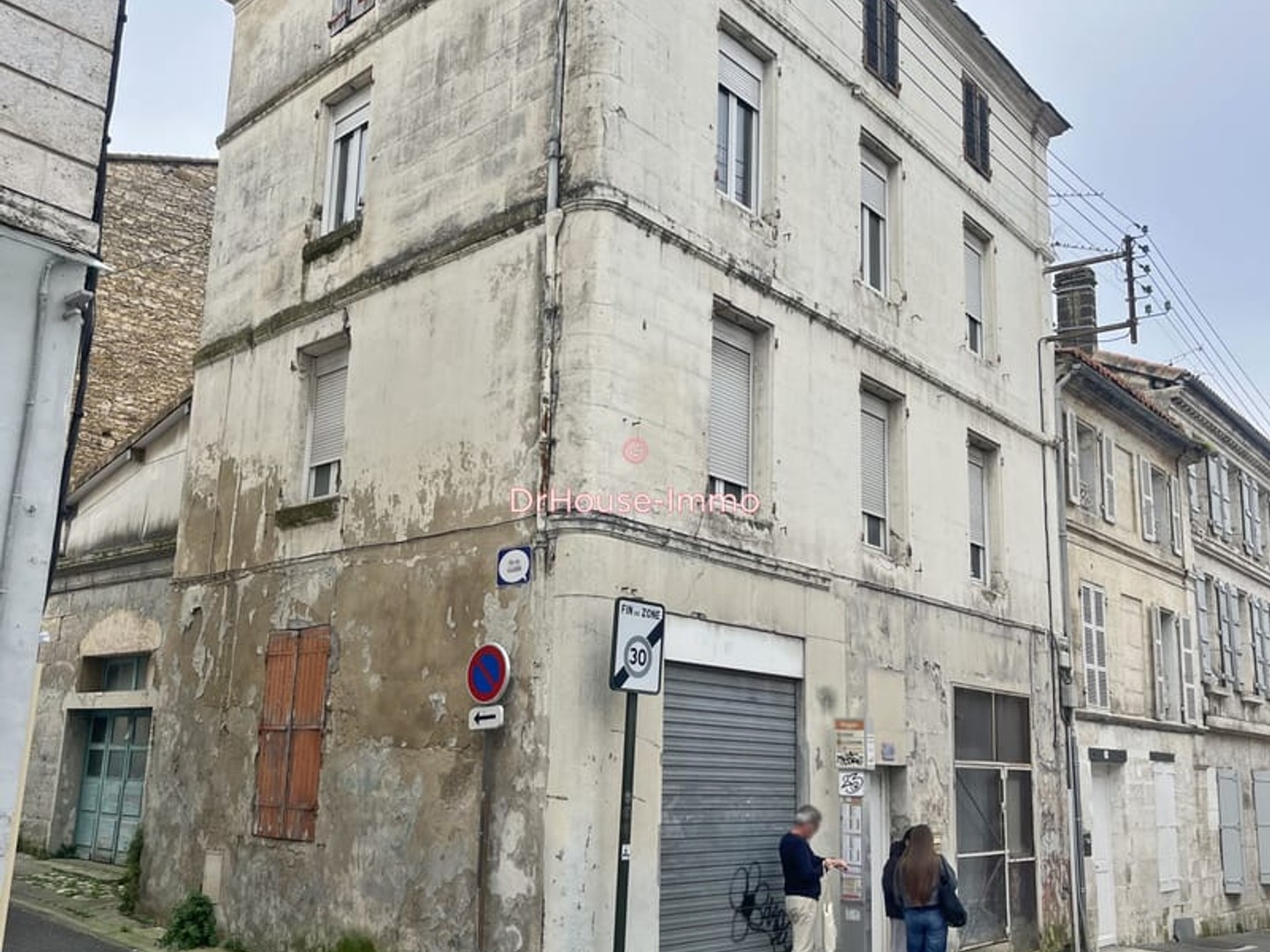 Immeuble 3 étages pour investissement locatif