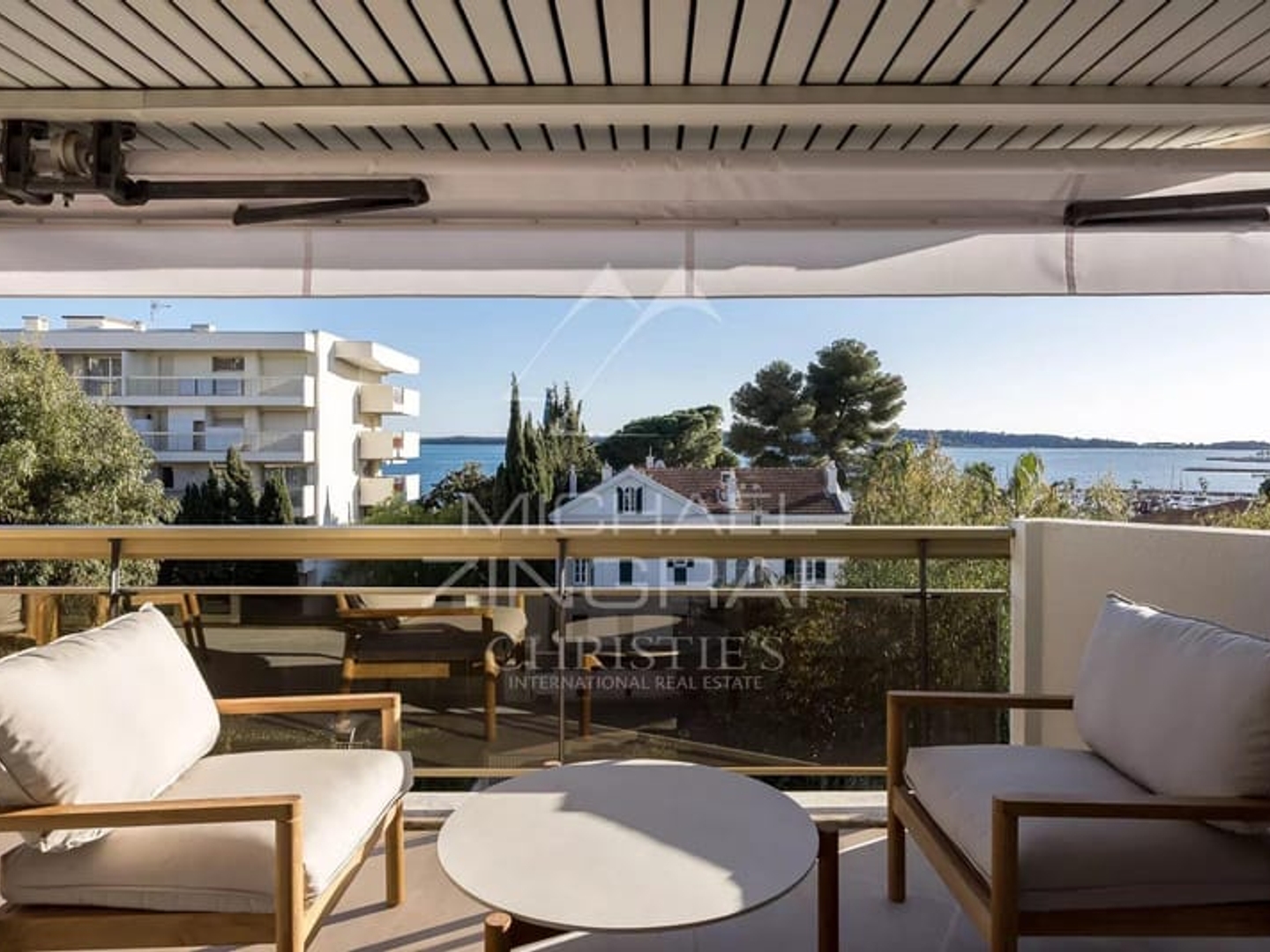 Appartement à vendre - 4 pièces - 100m2 - Cannes (06400)