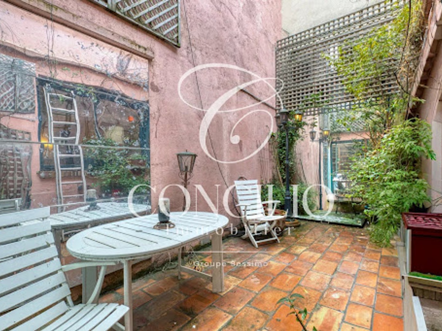 Maison à vendre - 5 pièces - 192m2 - Paris 18e (75018)