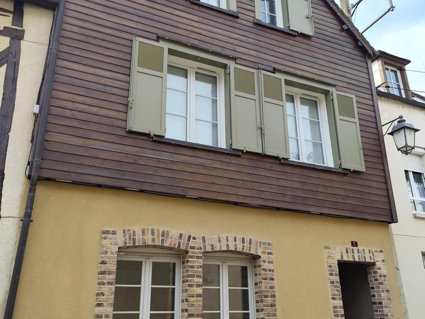 Immeuble de deux logement en hyper centre Sens