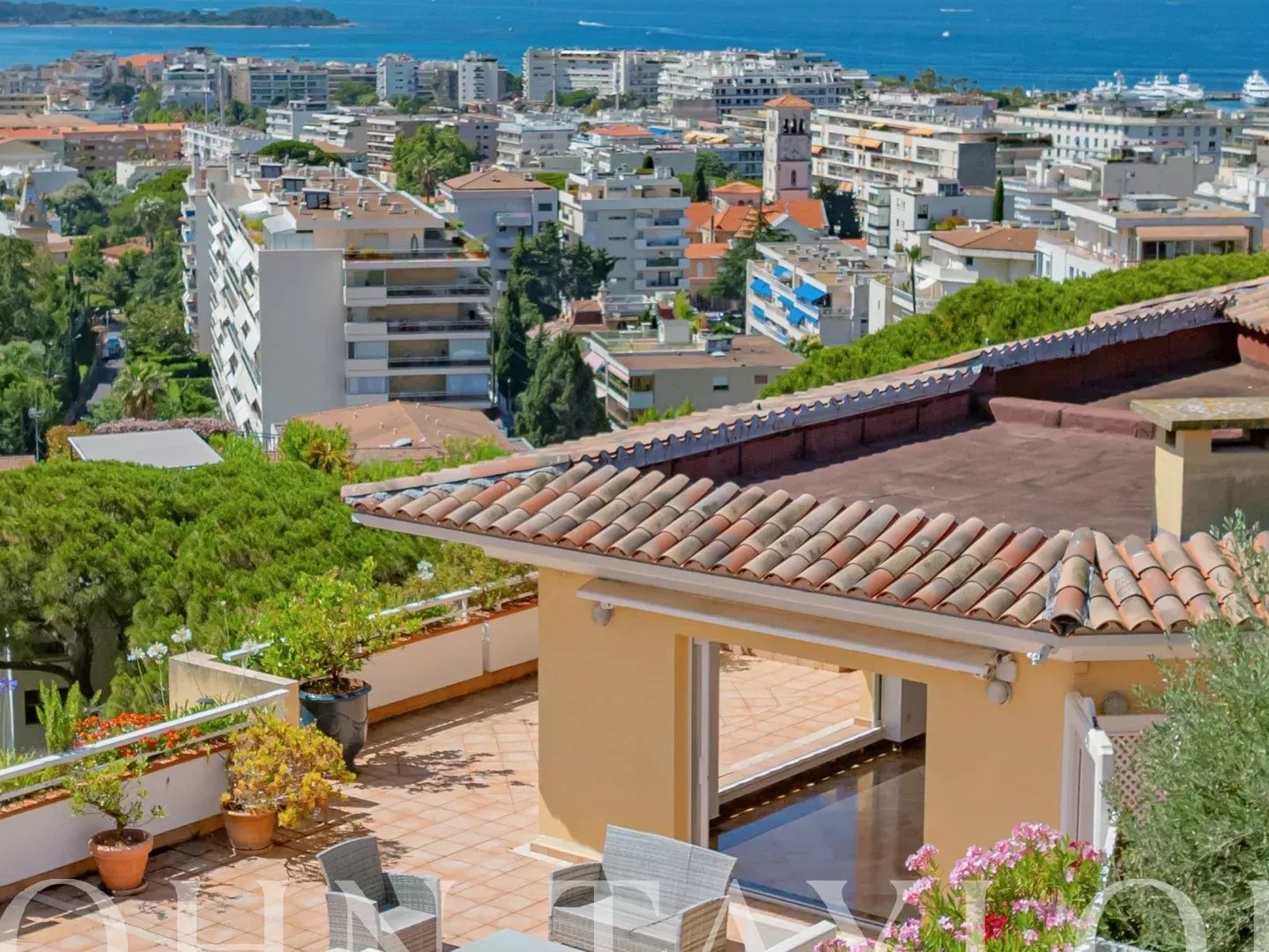 Cannes Californie - Villa Toit