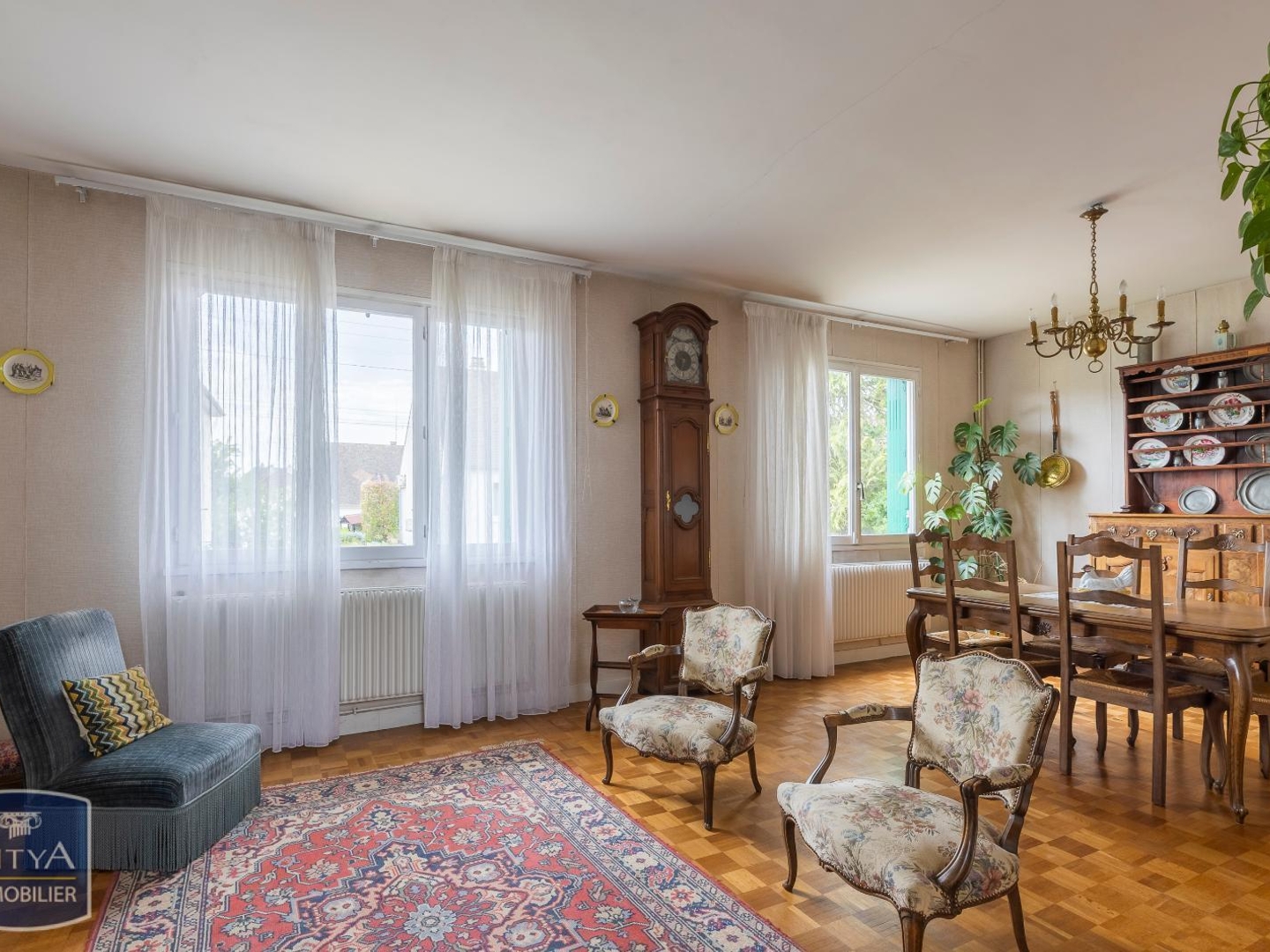 Maison à vendre - 6 pièces - 143m2 - Varennes-Vauzelles (58640)