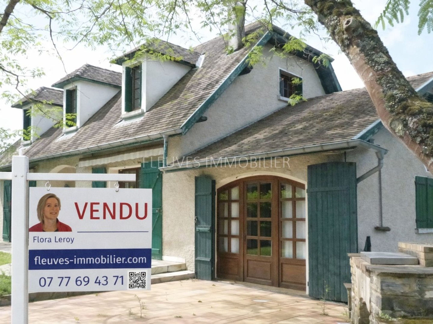MAISON AVEC VUE PYRÉNÉES À VIELLESEGURE - VENDUE