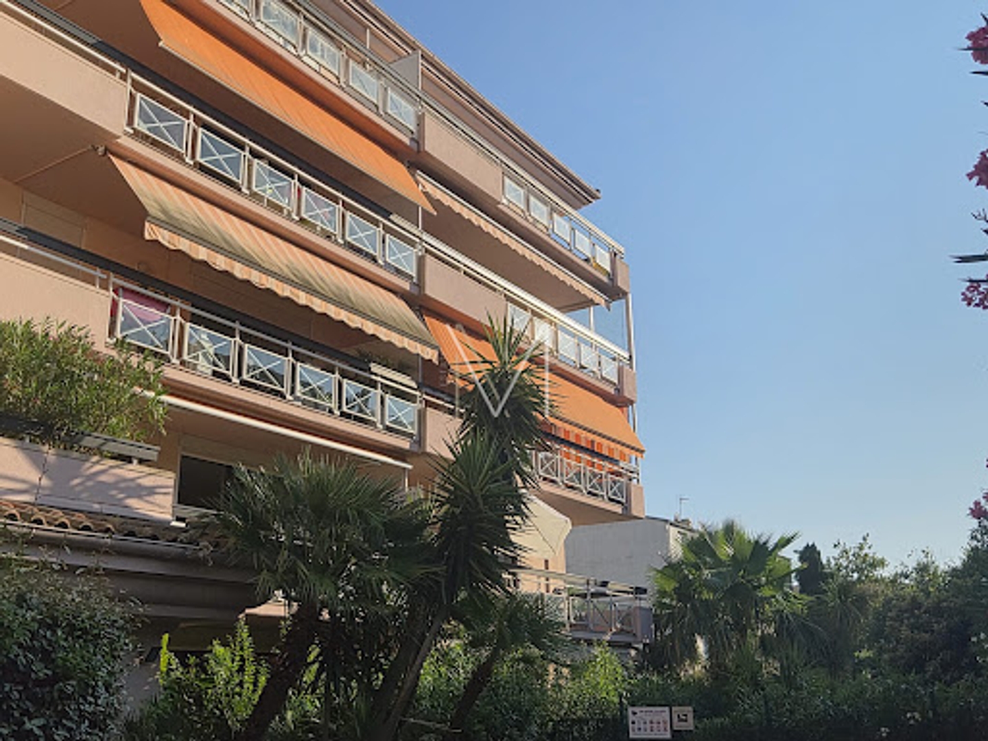Appartement à vendre - 4 pièces - 90m2 - Sainte-Maxime (83120)