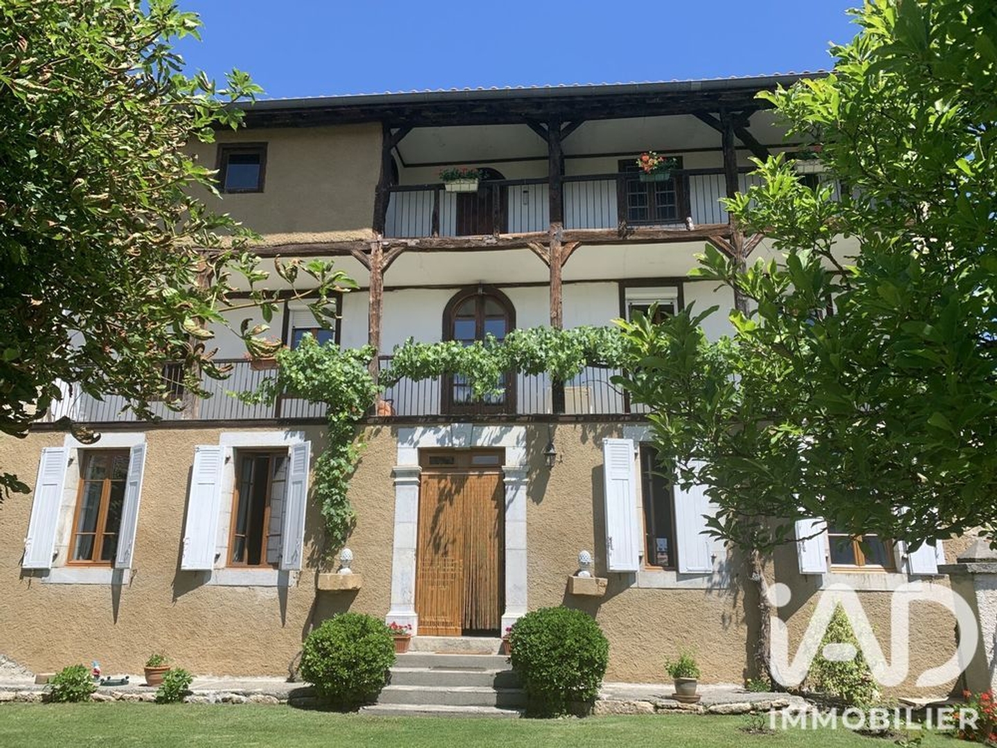 Maison à vendre - 5 pièces - 247m2 - Estancarbon (31800)