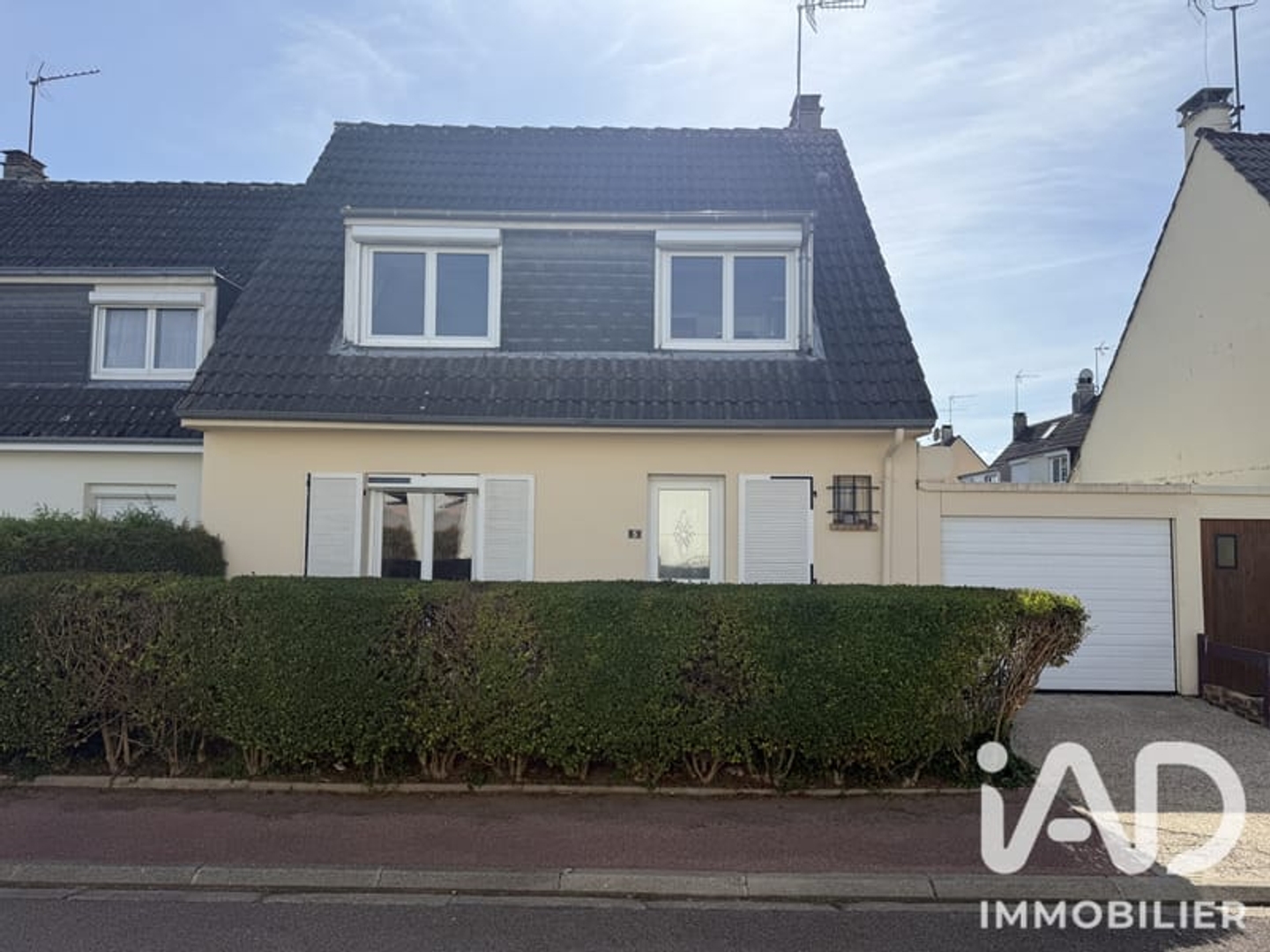 Maison 5 pièces 93 m²