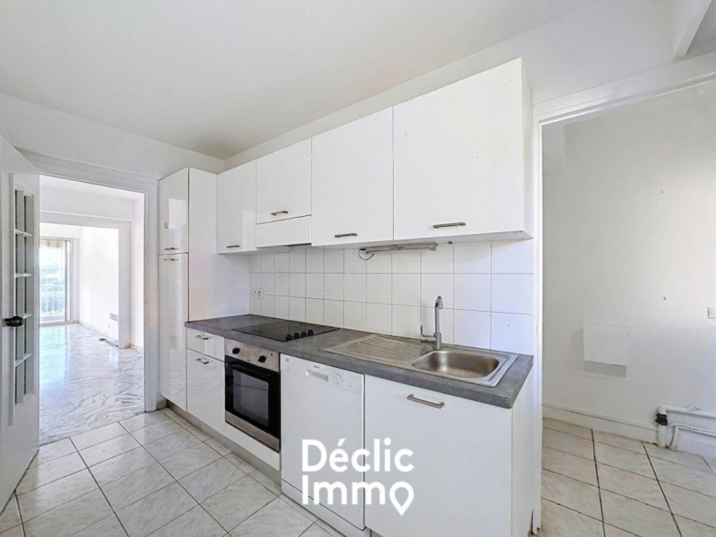 Appartement à vendre - 2 pièces - 56m2 - Saint-Laurent-Du-Var (06700)